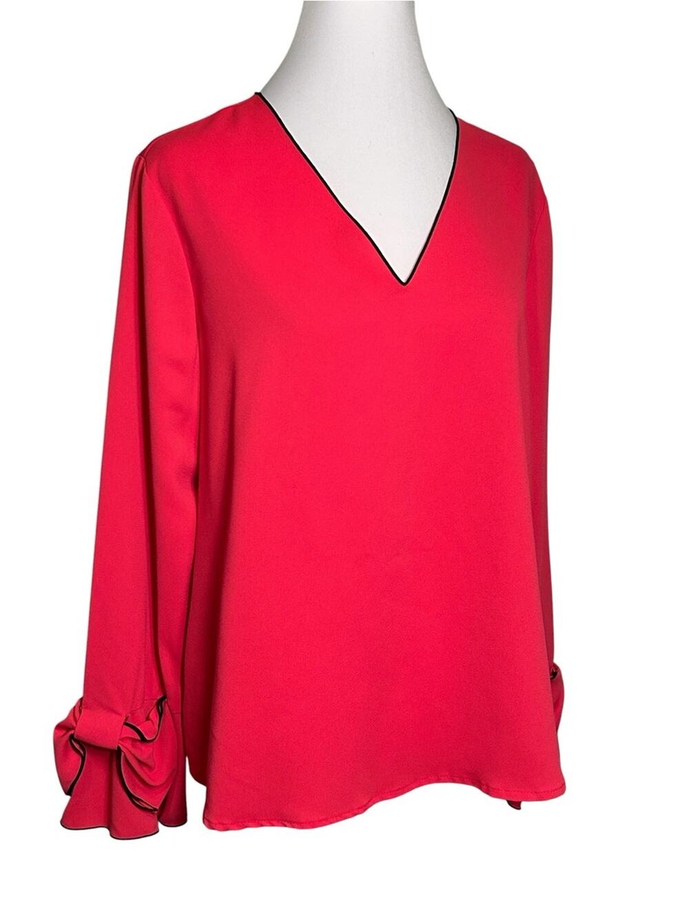 Alfani Top V-Neck Blouse Size M Deep Magenta Pink Ruffle Cuffs w/Bow Accent